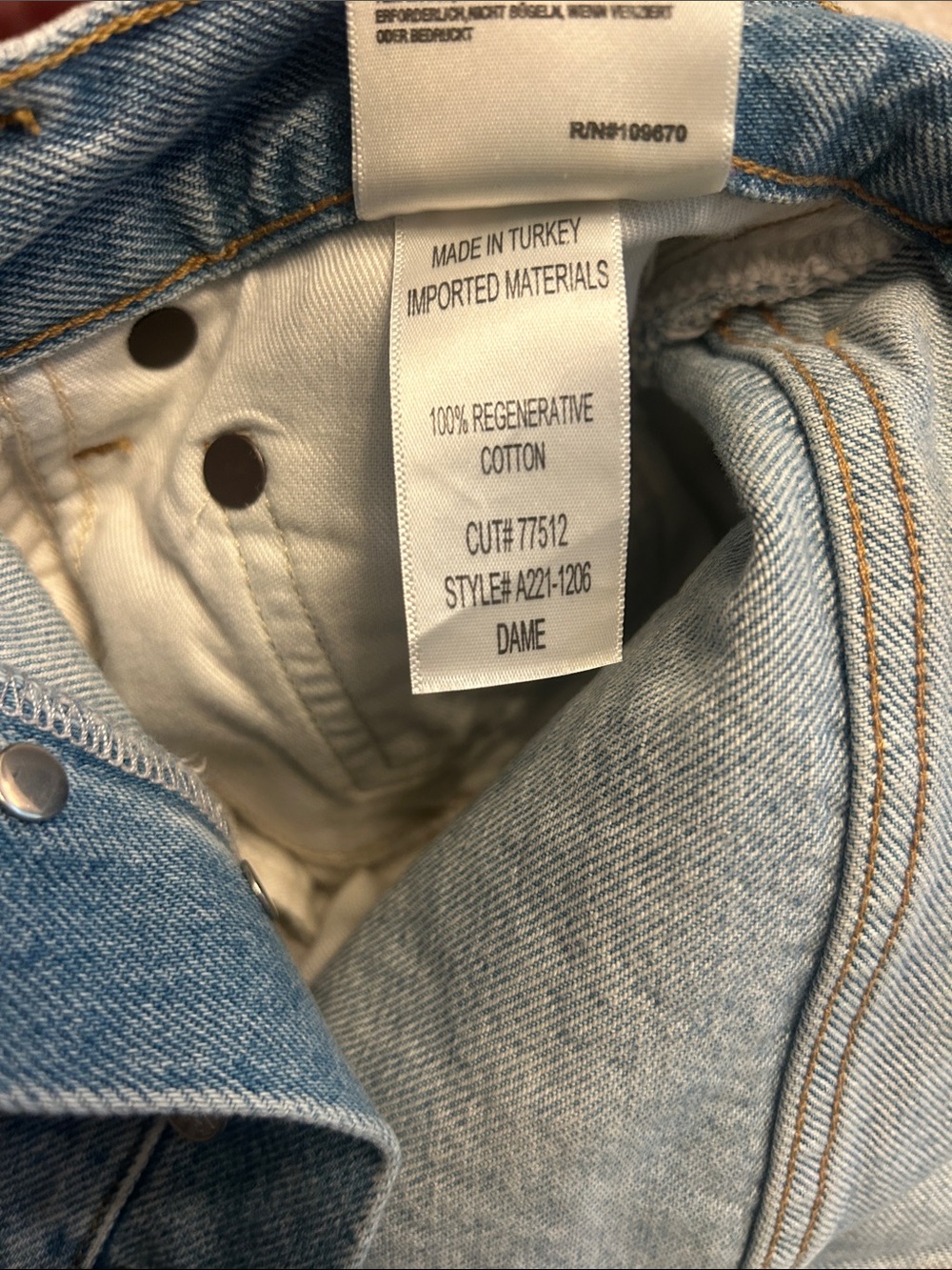 AGOLDE Dame Shorts - New With Tags - Size 26 - Picture 11 of 11